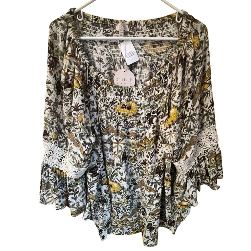 Stitch by Chenault Womens XXL Smocked Square Neck Bell Sleeve‎ Blouse Floral